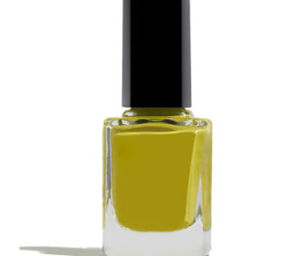 Dark Yellow Cream Polish